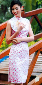 Sleeveless Short-length Cheongsam (CM)