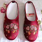 Comfortable Floral Embroidery Slippers