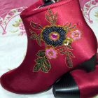 Mid Heel Floral Embroidery Mid Height Boots (Multicolor)