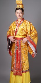 Han Emperor Dress w/ Crown (RM)