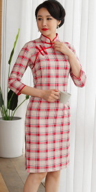 3/4-sleeve Mid-length Checkered Cheongsam (RM)