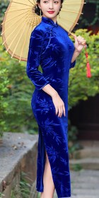 3/4-sleeve Long-length Exquisite Velvet Cheongsam (RM)