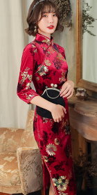 3/4-sleeve Mid-length Velvet Cheongsam (RM)