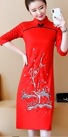 Long-sleeve Plum Blossom Embroidery Cheongsam (RM)