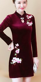 Long-sleeve A-line Velvet Cheongsam (RM)