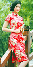 Short-sleeve Mid-length Cheongsam (CM)