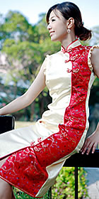 Sleeveless Mid-length Cheongsam (CM)