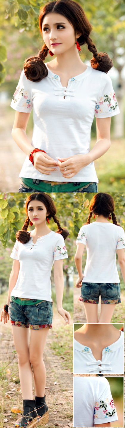 Ethnic Floral Embroidery Short-sleeve Blouse - White (RM)