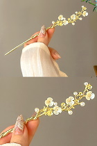 Exquisite Archaic Style Hairpin