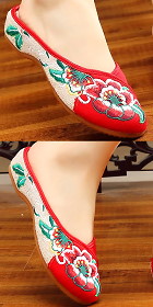 Flower Embroidery Slippers (Red)