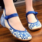 Chinese Ethnic Shoes w/ Embroidery and Frog (RM)