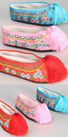 Tassel Embroidery Shoes (Multicolor)