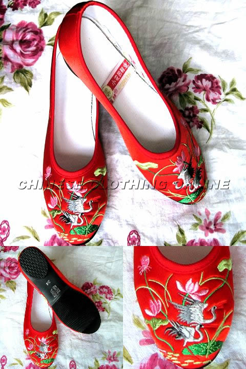 Low Heel Crane and Flower Embroidery Shoes (Multicolor)