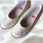 Delicate Lotus Embroidery Shoes (RM)