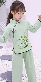 Ethnic Costume in Republic of China Period (RM)
