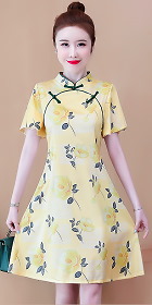 Flutter-sleeve Mid-length Exquisite Printing Cheongsam (RM)