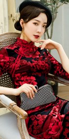 3/4-sleeve Mid-length Velvet Cheongsam (RM)