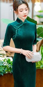 Long-length Elbow-sleeve Stripe Velvet Cheongsam (RM)