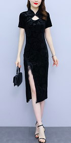 Modernized Short-sleeve Long-length Cheongsam (RM)