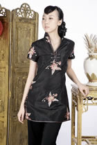 Short-sleeve Floral Embroidery Mini Cheongsam Dress (Black)