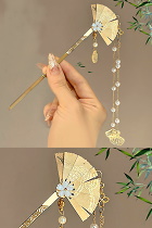 Exquisite Archaic Style Buyao (Hairpin with Single Pendants)