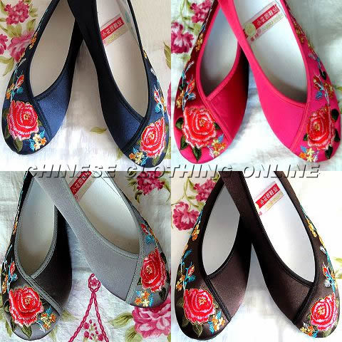 Low Heel Mudan Peony Embroidery Shoes (Multicolor)