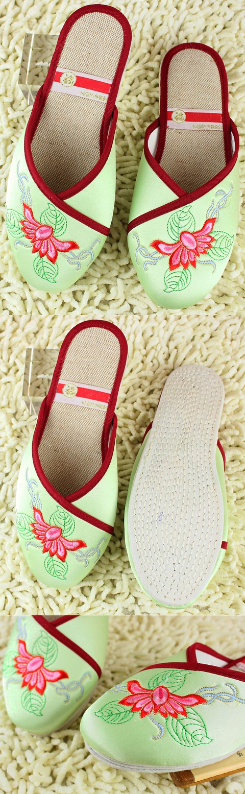 Qiancengdi Floral Embroidery Slippers