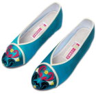 Mid Heel Chinese Opera Mask Embroidery Shoes (Multicolor)
