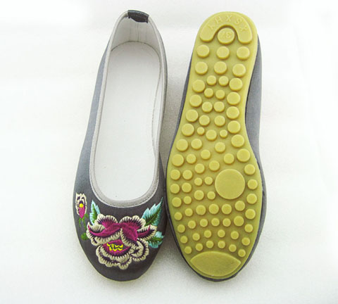 Camellia Embroidery Shoes (RM)